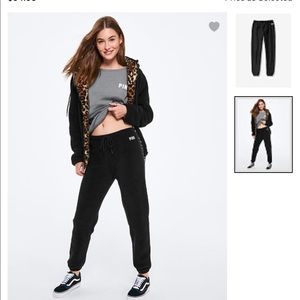 🚫SOLD🚫VS Pink Fleece Classic Pant